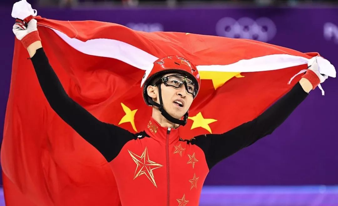  电竞女队崭露头角，巾帼力量书写赛场新篇章