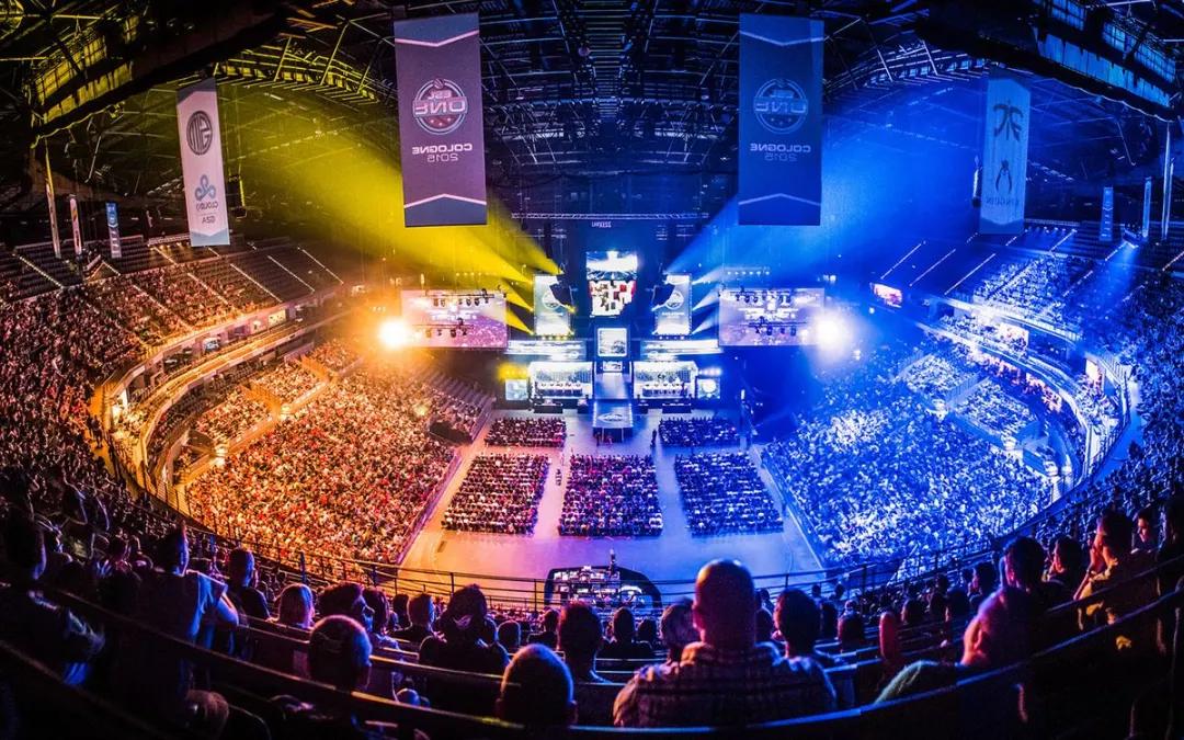  电竞职业联赛改制激发队伍活力