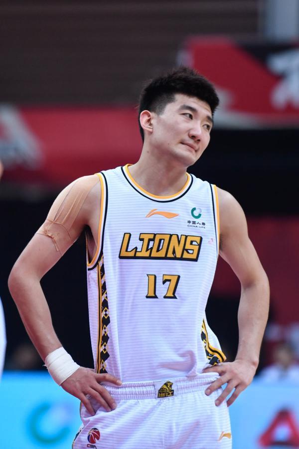  孙铭徽准三双广厦力克浙江稠州金租