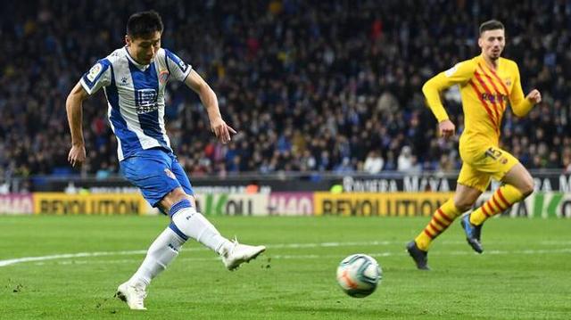  那不勒斯替补建功，客场险胜保留希望  