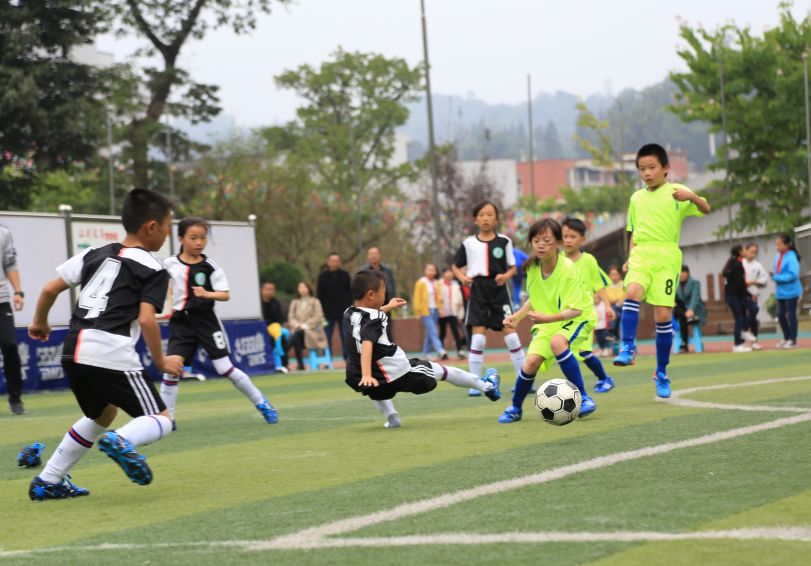  五大联赛收官战精彩纷呈，欧战席位尘埃落定